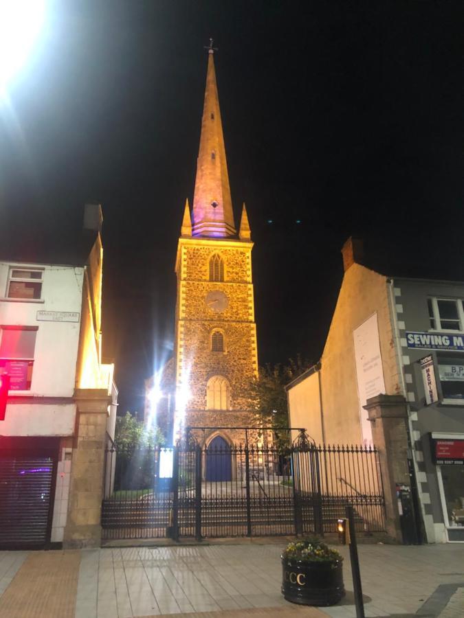 Central Lisburn Duplex Apartment Siren Stays Exteriör bild