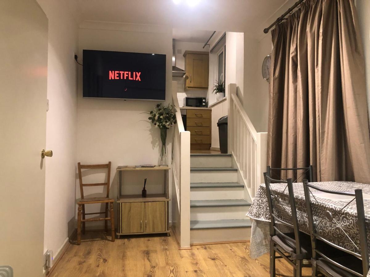 Central Lisburn Duplex Apartment Siren Stays Exteriör bild