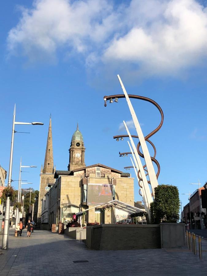 Central Lisburn Duplex Apartment Siren Stays Exteriör bild