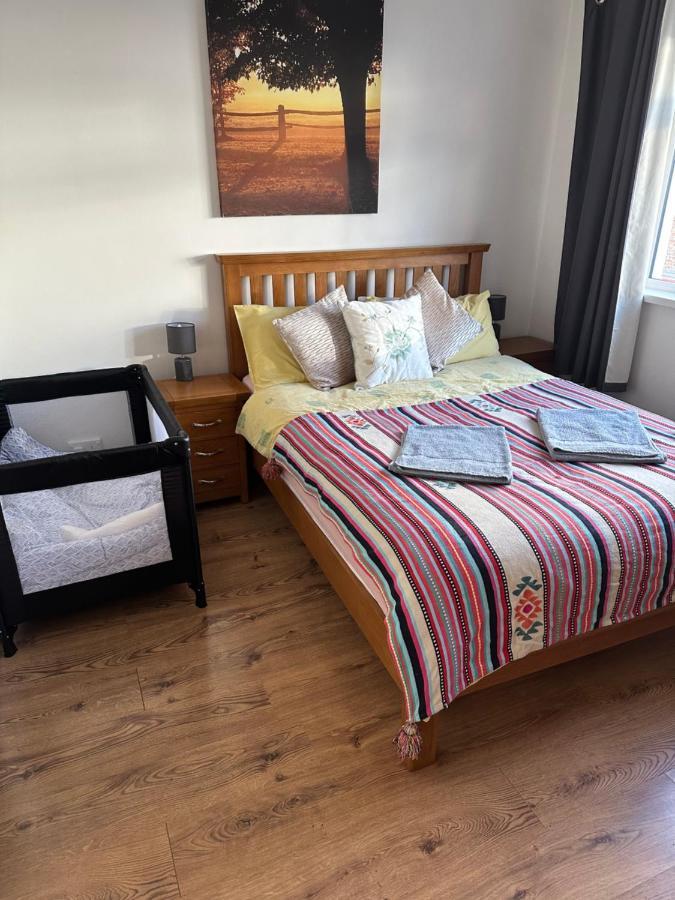 Central Lisburn Duplex Apartment Siren Stays Exteriör bild